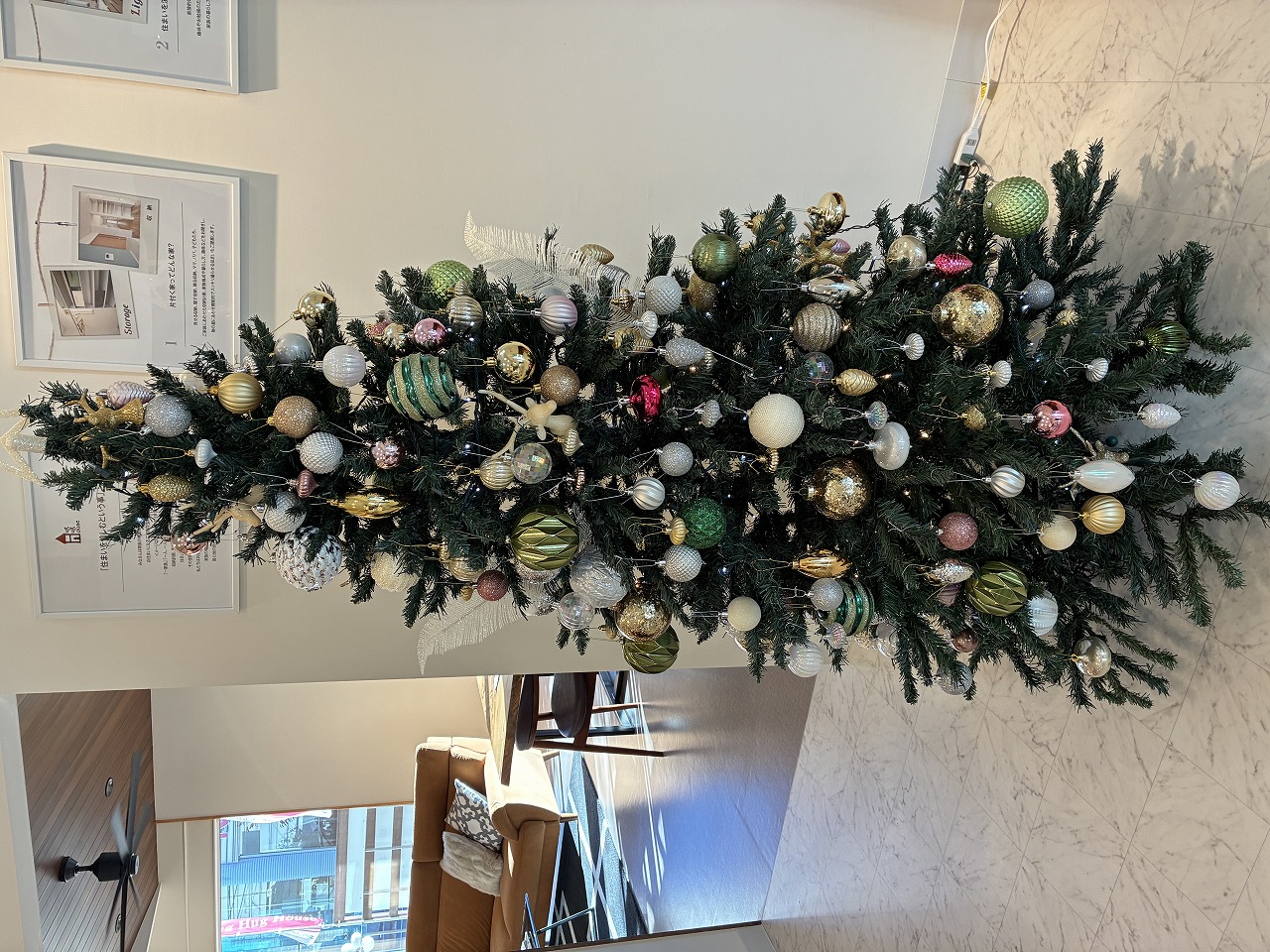 クリスマスツリーを飾りました☆